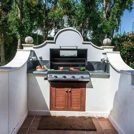 Quinta Do Lago Sleeps 10 Pool Air Con T607904 빌라 알만실