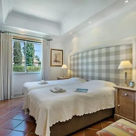 Quinta Do Lago Sleeps 10 Pool Air Con T607904