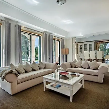 Quinta Do Lago Sleeps 10 Pool Air Con T607904 빌라 알만실