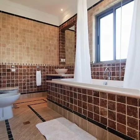 Quinta Do Lago Sleeps 10 Pool Air Con T607904 Almancil